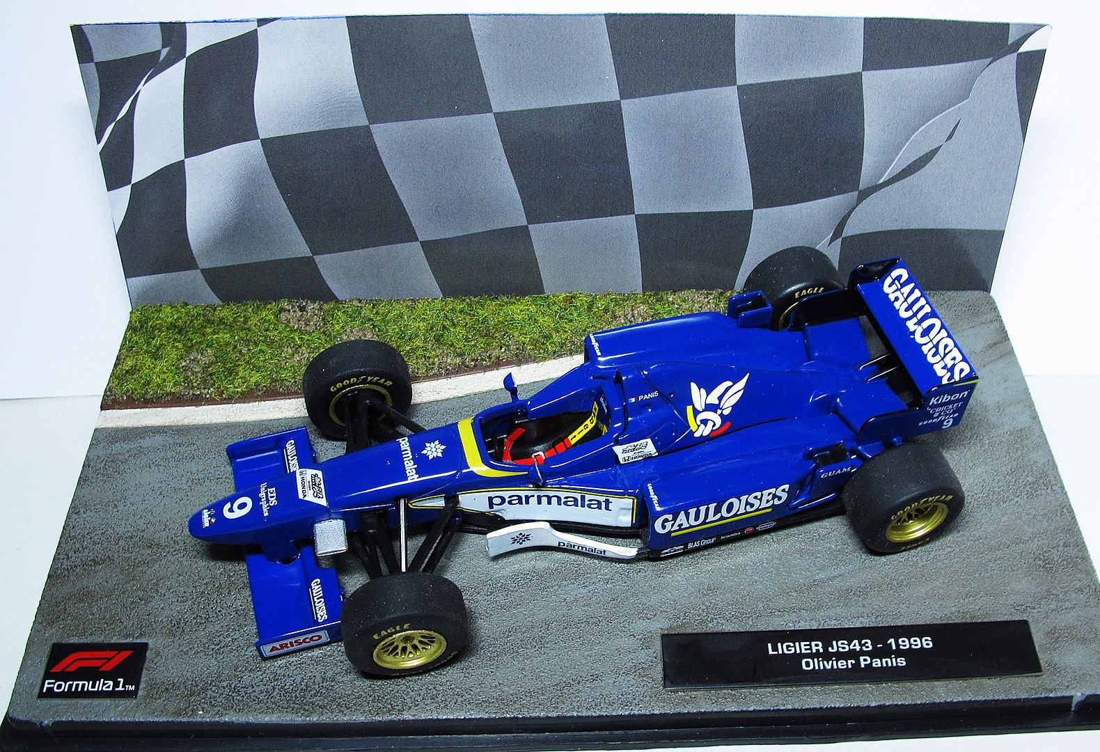 Formula 1 №57 - Ligier JS43 - Оливье Панис (1996)
